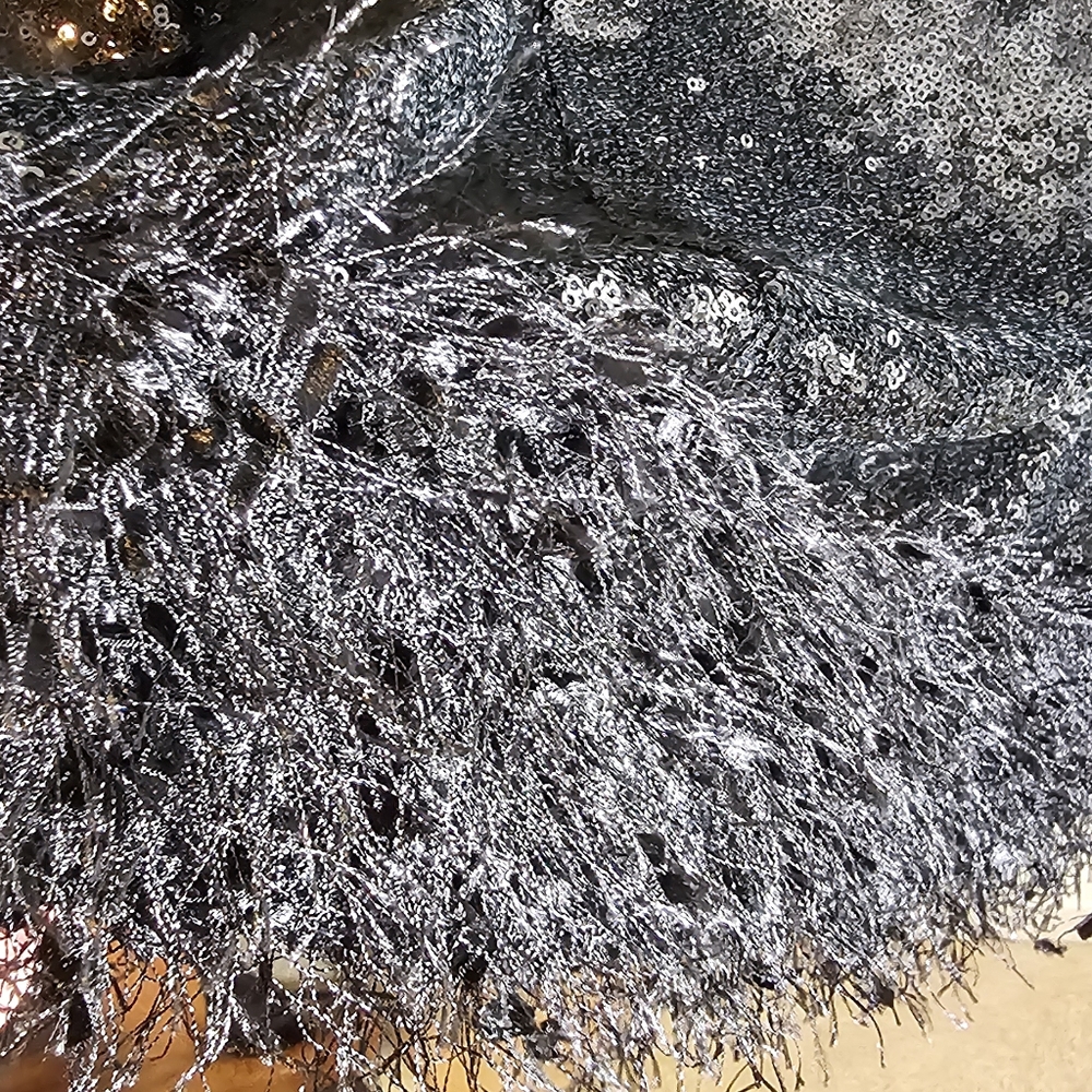 NWT SEQUIN PARTY DRESS - Picture 7 of 8